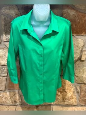 Coldwater Creek 100% Cotton Fitted Kelly Green Button Up Blouse Women’s